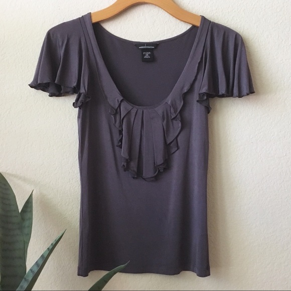 MODA by VS Ruffle Top - Picture 1 of 3